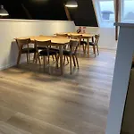 بيت شباب Signinn *